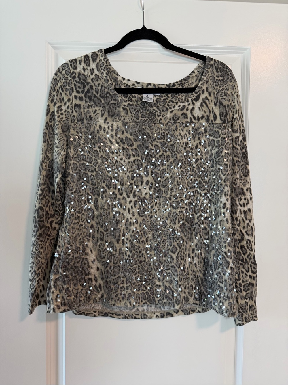 Liz Claiborne Sequin Leopard Print Long Sleeve Top - Beige & Black